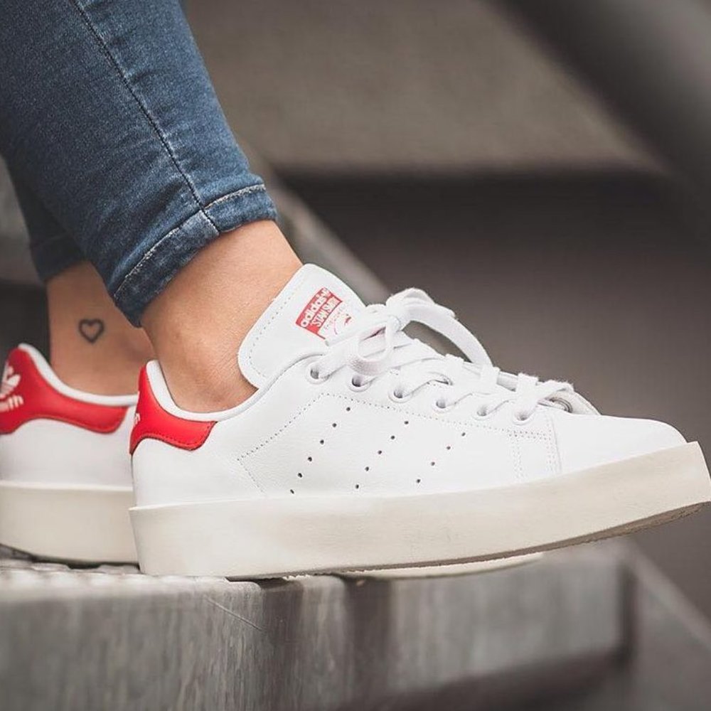 Adidas Stan Smith ( 5 1/2) - Picture 2 of 5